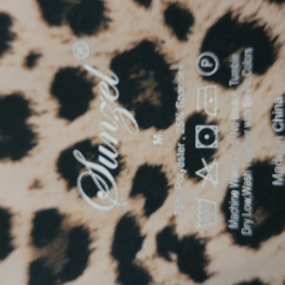 Sunzel Leopard bike shorts - Picture 2 of 2